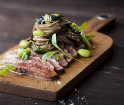 Recette Tataki De Magret De Canard Du Chef Alexandre Gosselin Pour Les Touilleurs Food Inspiration Food Beautiful Food