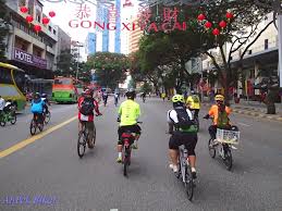 Easy ride from sri petaling into kuala lumpur. Ahpek Biker Old Dog Rides Again Kuala Lumpur Kl Car Free Day 02 02 2014