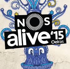 O festival alive, que se realiza entre 7 e 10 de julho de 2021 no passeio marítimo de algés, em oeiras, vai contar com red hot chili peppers, angel olsen e o anúncio do adiamento da 14ª edição do nos alive para 2021 foi feito em maio, tendo como primeira confirmação os portugueses da weasel. Nos Alive Sherpa Land