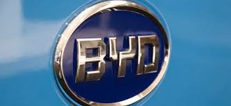 He also noted that there had been thousands of upstart auto makers in the early 20th century, of which only a. Didi Kooperiert Mit Byd Uber Konkurrent Didi Chuxing Bringt Zusammen Mit Warren Buffett Investment Byd E