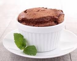 Souffle Au Chocolat Light Et Rapide Http Www Fourchette Et Bikini Fr Recettes Recettes Minceur Souffle Au Souffle Au Chocolat Recette Chocolat Sans Gluten
