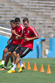 Mexico en la concacaf copa oro 2013, concacaf copa oro, copa oro, calendario, resultados, mexico, costa rica, canada, haiti, guadeloupe, estados unidos, guatemala, trinidad y tobago, el salvador, honduras, panama, cuba. Miguel Layun Durante El Entrenamiento De En La Cancha Del Estadio Cotton Bowl Previo Al Partido De Semifinales De La Copa Oro 2013 Running Nike Mexico
