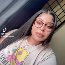 Tiramisu is trending. But this is trendsetting. Recipe: Quaker® Lightly  Salted Rice Cakes 1 cup of espresso 2 tbsp of Nutella® ¼ cup of Greek  yogurt 1 tsp cocoa powder Instructions: 1.