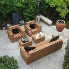 Adoptez le charme naturel du bois pour votre salon de jardin. Salon De Jardin En Teck Jpg 300 300 Garden Furniture Sets Wooden Garden Furniture Outdoor Garden Furniture
