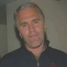 Peu importe leur puissance, si un personnage est vieux, ce sont les  victimes de Jake. : r/whowouldcirclejerk