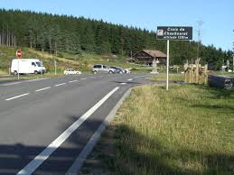 The classic north side starts in scionzier by climbing through the woods, it flattens out at reposoir and then gets steadily more difficult with a. Les Grands Cols Du Pilat Office De Tourisme Du Pilat