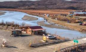 The maclaren river is the border and the lodge sits on the west side of the river. Alaska Vacations Travel Advice From Trusted Alaskans Alaska Org