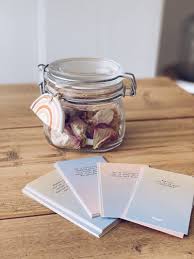 Vaderdag vindt jaarlijks plaats op de derde zondag van juni, en het is een niet wettelijk erkende feestdag. Vaderdag Cadeau Knutselen 10 Ideetjes Unicorns Fairytales