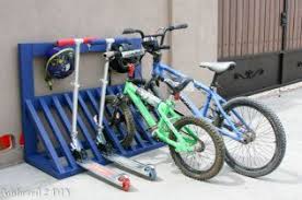 自転車スタンド 自転車置き場をdiyで自作した作品のまとめ 自転車スタンド 自転車置き場 自転車