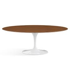 Its beautifully curved base and refined bevelled table top cement this design as a defining accomplishment of modern aesthetics. Knoll Saarinen Oval Dining Table Palette Parlor Modern Design