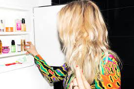 How To Style Your Hair The Night Before Overnight Hairstyles Damp Hair Styles Hair Styles