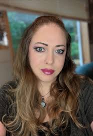 Bought this ring light online. I knew a photoshoot had to be done ✨