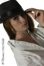 Veronica Paige's Instagram, Twitter & Facebook