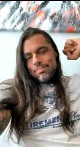 Feeling Unnoticed and Old by Fans