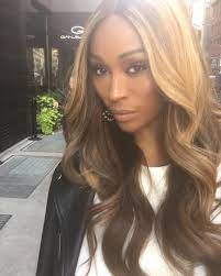 This Is What 50 Looks Like Cynthia Bailey Strips Down In Her Birthday Suit For Her Big 50 Check Out T Cynthia Bailey Hairstyles Bailey Hairstyles Hair Styles