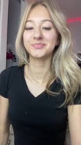 Corrine Chase's Instagram, Twitter & Facebook