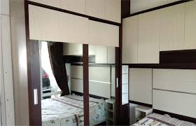 Bosan dengan kamar tidur yang gelap dan terasa sempit. Furniture Set Kamar Tidur Minimalis Proyek Interior Rumah M Interior