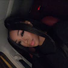 Joseline giving Rasheeda her flowers 😂💐she didn't lie tho CC