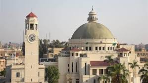 تلقب كلية الطب بجامعة القاهرة بـ القصر العيني؛ وهي من أقدم وأعرق كليات الطب في الشرق الأوسط وأفريقيا، و هي من أعلى الكليات في سباق التنسيق الجامعي، أما نظام الدراسة بها 6 سنوات يعقبه فترة امتياز لمدة عام، ويتم تدريب الأطباء الخريجين على الممارسة العامة للمهنة في مستشفيات. ÙƒØ´ÙƒÙˆÙ„ Ø¬Ø§Ù…Ø¹Ø© Ø§Ù„Ù‚Ø§Ù‡Ø±Ø© ØªÙˆØ¶Ø­ Ø­Ù‚ÙŠÙ‚Ø© Ø§Ù„ÙÙŠØ¯ÙŠÙˆ Ø§Ù„Ù…ØªØ¯Ø§ÙˆÙ„ Ø­ÙˆÙ„ Ø§Ù„Ø´Ø¬Ø§Ø± Ø¯Ø§Ø®Ù„ Ù‚ØµØ± Ø§Ù„Ø¹ÙŠÙ†ÙŠ