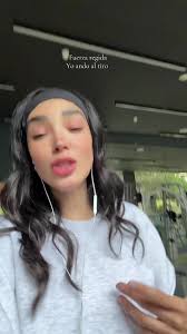 Las preocupaciones de Jacinto son serias. #pomeranian #manelyk #jacint...