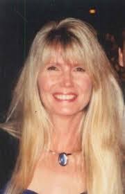 Amanda Devault's Instagram, Twitter & Facebook