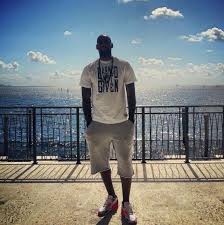 Lebron James Wearing Nike Air Max 90 Infrared