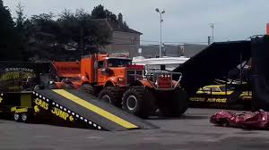 Les propriétaires étaient confrontés à un dilemme : Le Plus Grand Monster Truck Du Monde Youtube