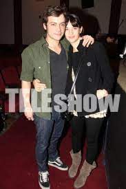 He is an actor, known for девять королев. Tomas Fonzi And Leticia Lombardi Dating Gossip News Photos