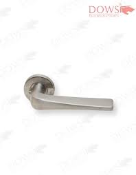 Dengan begitu, kunci pintu rumah yang. 7 Merk Handle Pintu Gagang Pintu Rumah Minimalis Terbaik