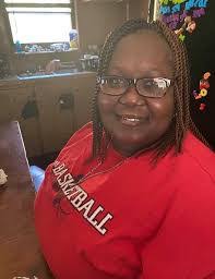 Darlene Marshall's Instagram, Twitter & Facebook