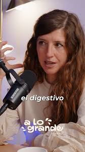 ¿Duermes… pero te levantas agotada?, Puede que el problema no esté en tu  almohada, sino en tu intestino., 🧠 En este episodio, Marta León —experta  en salud hormonal femenina— te revela cómo tu ...