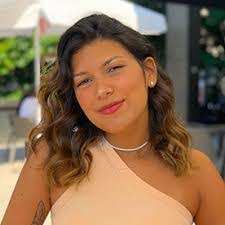 Daniela Coelho's Instagram, Twitter & Facebook