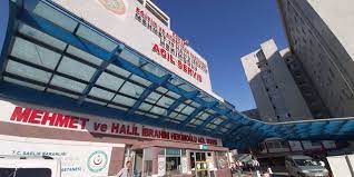 Konya meram devlet hastanesi, ilk olarak konya eğitim ve araştırma hastanesi olarak uzman bir kadro ile hizmet vermeye başlamıştır. Vaka Sayisindaki Artisla Dikkat Ceken Konya Daki Hastanelerle Ilgili Yeni Duzenleme