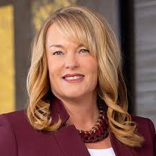 Amber Mcgraw's Instagram, Twitter & Facebook