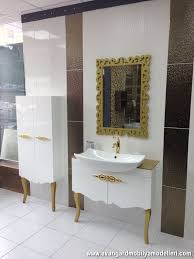 Avangard Beyaz Lake Aynali Banyo Dolabi Ve Lavabo Mobilya Avangardmobilya Avangartmobilya Avangardemobilya Avantgarde Banyo Dolabi Banyo Aynalari Dolaplar