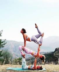 Pin Vivianxlovee Acro Yoga Poses Acro Yoga Yoga Challenge Poses
