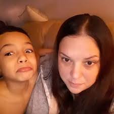 Julia pinto (@JpintoCT)