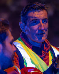 J-2 avant le bal ! Si même Zidane le dit, c'est que c'est important alors  plus d'excuses : à vos réservations ! 🕺💃 (PS : vous ne voudriez pas  décevoir Zizou quand