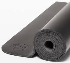 While the manduka pro yoga mat is advertised as being a product for professionals, people of all levels of yoga expertise have purchased and used this product successfully. 9 Best Yoga Mat In Malaysia 2021 Online Options With Prices
