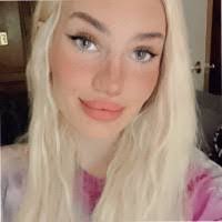 Margaret Ake's Instagram, Twitter & Facebook