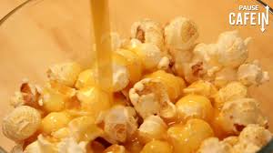 Des Pop Corn Colores Aux Skittles Youtube