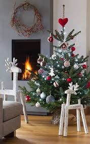 Quelques idées originales et écologiques pour fabriquer un sapin: Sapins De Noel Le Top 13 Des Plus Originaux