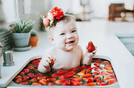 If your baby doesn't want to sit on the potty, here are some ideas. I Am So Excited To Now Be Offering Sweet Berry Baths This Session Is For Babies Who Can Sit Up On Their Baby Photography Baby Portraits Baby Photoshoot