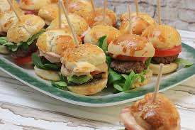 Party Mini Burger Mit Selbstgemachten Buns Happy Plate Rezept Abendbrot Mini Burger Amerikanisches Essen