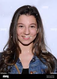 Stephanie Kirkpatrick's Instagram, Twitter & Facebook