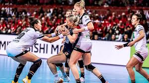 Slovenia, belarus, the russian handball federation team and republic of korea eye the three main round spots, as past results predict an uphill challenge for the asian side. Handball Wm Der Frauen Deutschland Verpasst Halbfinale Olympia Ticket Dennoch In Reichweite Sportbuzzer De