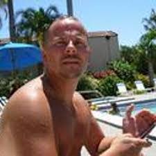 Glenn Gilbert's Instagram, Twitter & Facebook