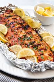 Grilled Soy Brown Sugar Salmon In Foil Recettes De Cuisine Recette Saumon Recette Poisson