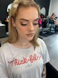 ✨ Prom Glam Alert! ✨ Just finished this stunning look for one of my prom  beauties 💄 If you've got prom coming up, now's the time to book! My  availability is very