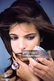 377 Stephanie Arthur Photos & High Res Pictures